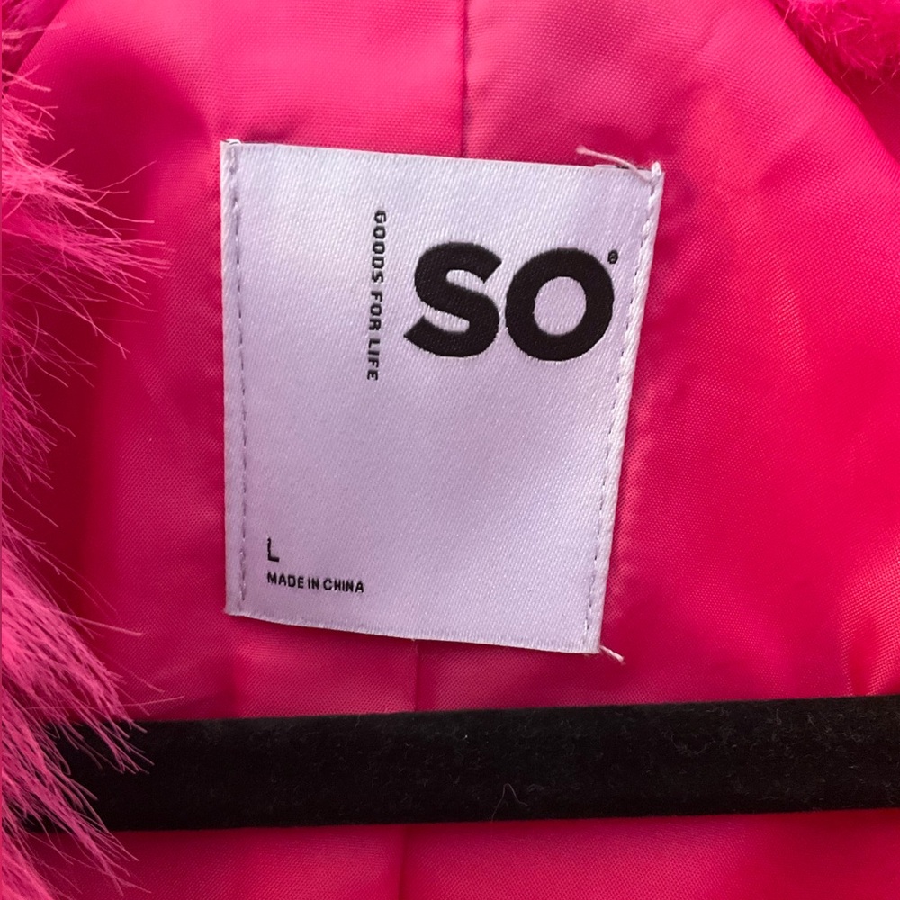SO Pink Faux Fur Bolero Jacket - Picture 7 of 9
